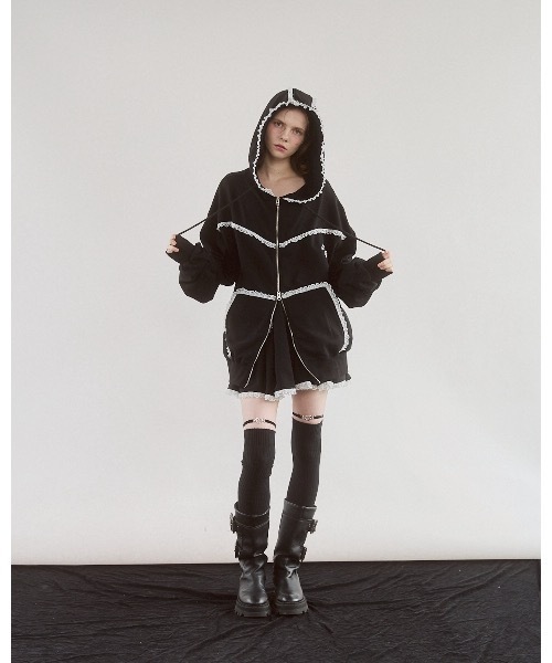 lilLilly（リルリリー）の「レースビッグフーディー（パーカー・レディース・ブラック/グレー・FREE）」の19枚目の写真