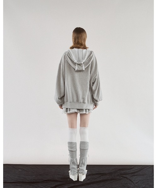 lilLilly（リルリリー）の「レースビッグフーディー（パーカー・レディース・ブラック/グレー・FREE）」の4枚目の写真