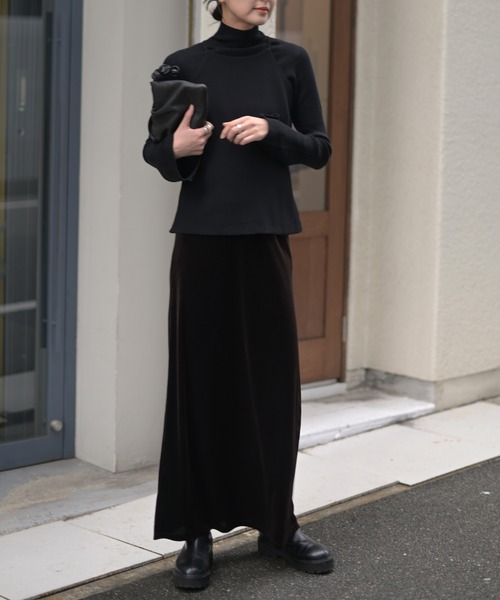 Marient（マリエント）の「ベロアロングSK（スカート・レディース・ダークブラウン/ブラック・FREE）」の6枚目の写真