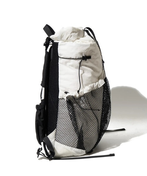 COBMASTER(コブマスター)の「COBMASTER/コブマスター CSR LANDSCAPE ROLLTOP PACK(バックパック/リュック・メンズ・グレー/ブラック・FREE)」の7枚目の写真