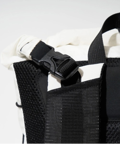 COBMASTER(コブマスター)の「COBMASTER/コブマスター CSR LANDSCAPE ROLLTOP PACK(バックパック/リュック・メンズ・グレー/ブラック・FREE)」の17枚目の写真