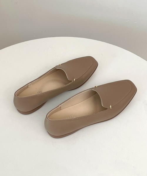 Shoes in Closet（シューズインクローゼット）の「【やわらか 軽い】スクエアトゥ シンプル フラット ローファー 3028（パンプス・レディース・ブラウン系9/ブラック・24.0cm/23.5cm/23.0cm/22.5cm/24.5cm/25.0cm/22.0cm）」の7枚目の写真