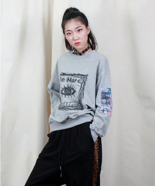 DEMARC(ドゥマーク)の「男女 スクエアグラフィック スウェット グレー(スウェット・メンズ・その他・MEDIUM/LARGE)」の10枚目の写真