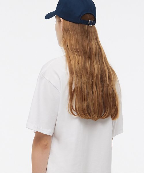 MATCHGLOBE（マッチグローブ）の「Dog Walker Printed Loose-fit Tee (White)（Tシャツ/カットソー・レディース・その他・FREE）」の5枚目の写真