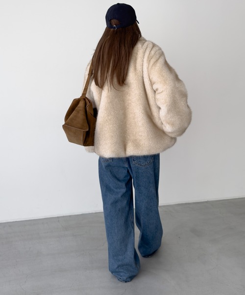 CANAL JEAN（キャナルジーン）の「diggity　フェイクファージャケット（その他アウター・レディース・ベージュ・ONE SIZE）」の3枚目の写真