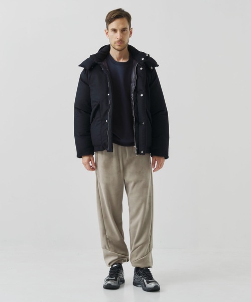 markaware(マーカウェア)の「【MARKAWARE/マーカウェア】HUGE SHORT SWEAT/スラックスに合う,360度美シルエットショートスウェット(スウェット・メンズ・ダークグレー/ダークネイビー・2/1)」の9枚目の写真
