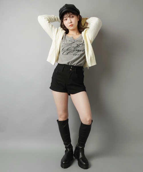 SPINNS(スピンズ)の「スタイル盛れ確定★ベーシックハイウエストショートパンツ(その他パンツ・レディース・ブラック・S/M)」の3枚目の写真