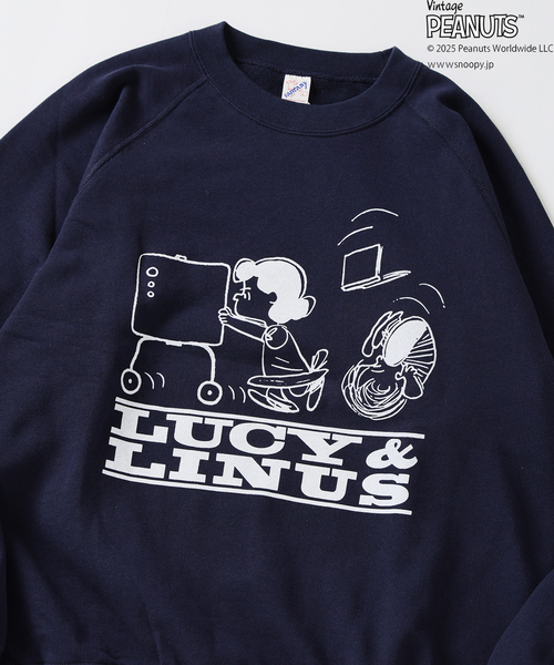 Vintage PEANUTS(ビンテージピーナッツ)の「PEANUTS / ピーナッツ 別注 FANTASY A&G INC プリントスウェット WINTER(スウェット・メンズ・ブルー/ネイビー/ブラック/グレー/マスタード・LARGE/MEDIUM/X-LARGE)」の4枚目の写真