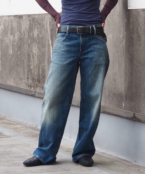 G-STAR(ジースター)の「CONTOR 3D LOOSE JEANS/ヴィンテージライク立体裁断ワイドルーズジーンズ/L28(デニムパンツ・レディース・インディゴブルー・26inch/25inch/24inch/27inch)」の1枚目の写真