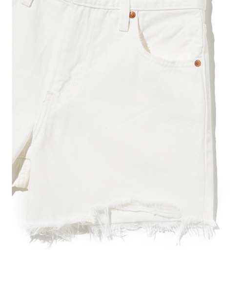 Levi's(リーバイス)の「Levi's/リーバイス RIBCAGE ショーツ ホワイト(デニムパンツ・レディース・ホワイト・23inch/24inch/25inch/26inch/27inch/28inch)」の12枚目の写真