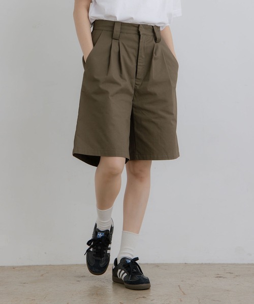 flaner（フラネ）の「Loose tack half pants / ルーズタックハーフパンツ（その他パンツ・レディース・ブラウン/ブラック・LARGE/MEDIUM/SMALL）」の2枚目の写真