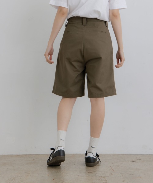 flaner（フラネ）の「Loose tack half pants / ルーズタックハーフパンツ（その他パンツ・レディース・ブラウン/ブラック・LARGE/MEDIUM/SMALL）」の6枚目の写真