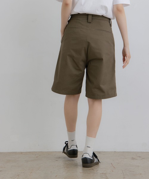 flaner（フラネ）の「Loose tack half pants / ルーズタックハーフパンツ（その他パンツ・レディース・ブラウン/ブラック・LARGE/MEDIUM/SMALL）」の7枚目の写真