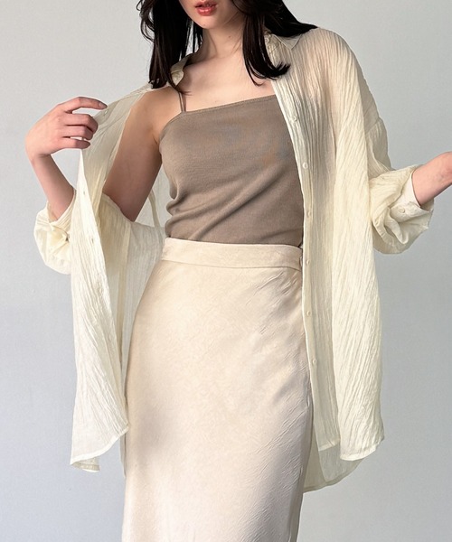 junoah(ジュノア)の「バックレースアップシアーシャツ(シャツ/ブラウス・レディース・ホワイト/アイボリー/ブラック・LARGE/MEDIUM/SMALL)」の2枚目の写真