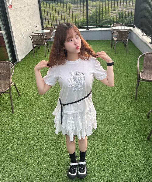 PRENDA(プレンダ)の「PRDA DENIM PATCH CREWNECK TEE WHITE(Tシャツ/カットソー・レディース・その他・FREE/S)」の19枚目の写真