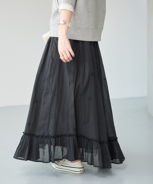 Spick & Span（スピックアンドスパン）の「《一部店舗+WEB限定》ドットエンブロイダリースカート（スカート・レディース・ブラック/ホワイト系その他・38/36）」の6枚目の写真