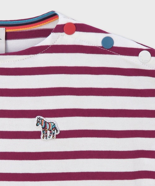 Paul Smith JUNIOR（ポールスミスジュニア）の「ジュニア スリーブロゴ Tシャツ / 893209 4161210（Tシャツ/カットソー・キッズ・ブルー/マジェンタ・100cm/110cm/120cm/130cm/140cm）」の7枚目の写真