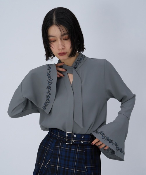 HARE(ハレ)の「タイツキシシュウブラウス(HARE)(シャツ/ブラウス・レディース・ホワイト/ブラック/グレー・FREE)」の18枚目の写真