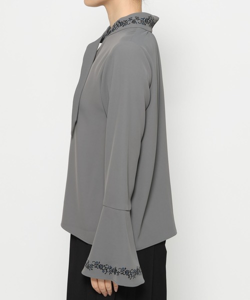 HARE(ハレ)の「タイツキシシュウブラウス(HARE)(シャツ/ブラウス・レディース・ホワイト/ブラック/グレー・FREE)」の11枚目の写真