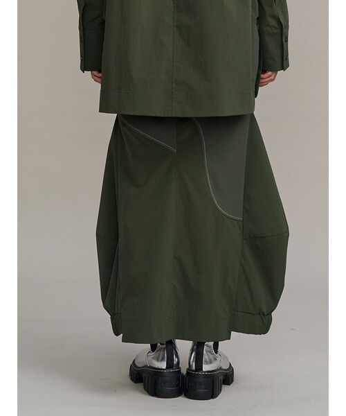 UN3D.（アンスリード）の「ART DOCKING SK / アートドッキングスカート（スカート・レディース・ホワイト/ブラック/カーキ・36/38）」の7枚目の写真