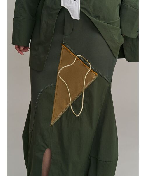 UN3D.（アンスリード）の「ART DOCKING SK / アートドッキングスカート（スカート・レディース・ホワイト/ブラック/カーキ・36/38）」の8枚目の写真