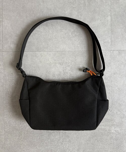 SIERRA DESIGNS（シェラデザイン）の「【SIERRA DESIGNS】別注横型ショルダー（トートバッグ・レディース・ネイビー/ブラック・FREE）」の4枚目の写真