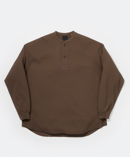 DAIWA PIER39（ダイワピア39）の「DAIWA PIER39 TECH THERMAL HENLEY L/S ダイワ ピア39（Tシャツ/カットソー・メンズ・ブラウン/ブルー/ベージュ/ブラック・L/M/XL/S）」の2枚目の写真