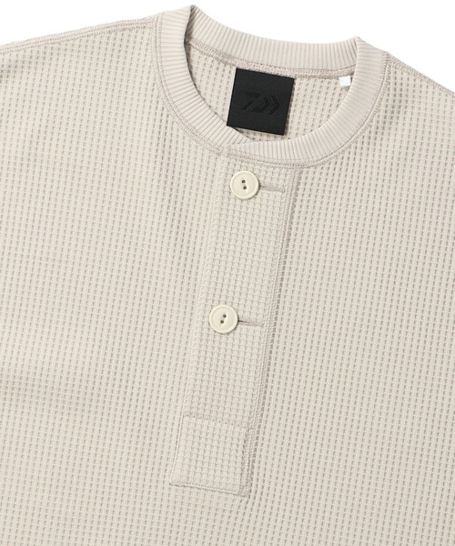 DAIWA PIER39（ダイワピア39）の「DAIWA PIER39 TECH THERMAL HENLEY L/S ダイワ ピア39（Tシャツ/カットソー・メンズ・ブラウン/ブルー/ベージュ/ブラック・L/M/XL/S）」の17枚目の写真