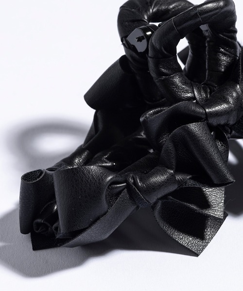 TRESSE（トレス）の「TRESSE/トレス Leather ruban clip ヘアクリップ