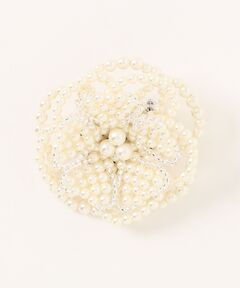 パールブローチ