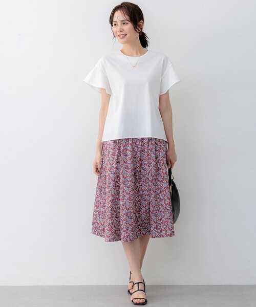 組曲(クミキョク)の「【WEB限定】プレーティング天竺フリルスリーブ Tシャツ(Tシャツ/カットソー・レディース・ブラック系/スカイブルー系/アイボリー系・3/2)」の14枚目の写真
