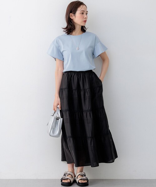 組曲(クミキョク)の「【WEB限定】プレーティング天竺フリルスリーブ Tシャツ(Tシャツ/カットソー・レディース・ブラック系/スカイブルー系/アイボリー系・3/2)」の17枚目の写真