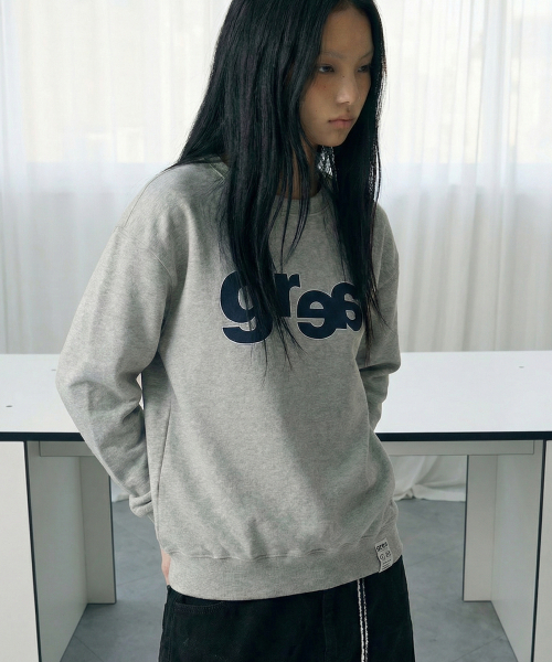 GRAVER（グレーバー）の「[ユニセックス]グレースベーシック スウェット_GREY（スウェット・レディース・杢グレー・SMALL/MEDIUM/LARGE）」の2枚目の写真