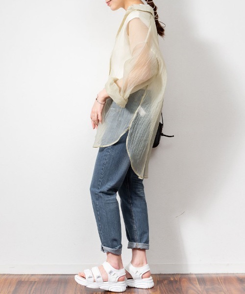 aity(アイティ)の「M-5L バックボタン フレンチスリーブリブカットソー 夏服(Tシャツ/カットソー・レディース・ブラック/ベージュ/オフホワイト・4L~5L/LL~3L/M~L)」の6枚目の写真