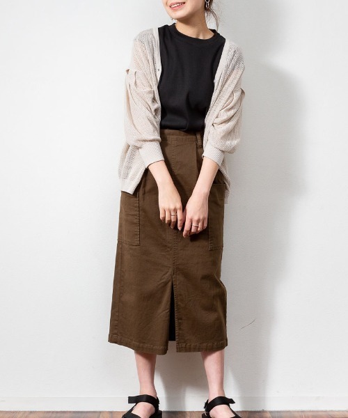 aity(アイティ)の「M-5L バックボタン フレンチスリーブリブカットソー 夏服(Tシャツ/カットソー・レディース・ブラック/ベージュ/オフホワイト・4L~5L/LL~3L/M~L)」の12枚目の写真