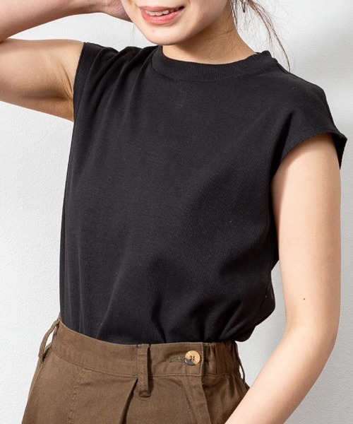 aity(アイティ)の「M-5L バックボタン フレンチスリーブリブカットソー 夏服(Tシャツ/カットソー・レディース・ブラック/ベージュ/オフホワイト・4L~5L/LL~3L/M~L)」の13枚目の写真