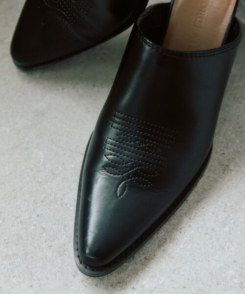 RIVE DROITE（リヴドロワ）の「予約【スタイリングのアクセントに】ウエスタンサボ（その他シューズ・レディース・ベージュ/ブラック・LARGE/MEDIUM/SMALL）」の4枚目の写真