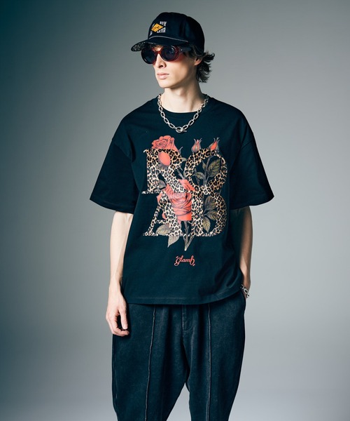 glamb（グラム）の「Velour Road T-Shirt / ベロアロードTシャツ（Tシャツ/カットソー・メンズ・ブラック/ホワイト・S/M/L）」の6枚目の写真