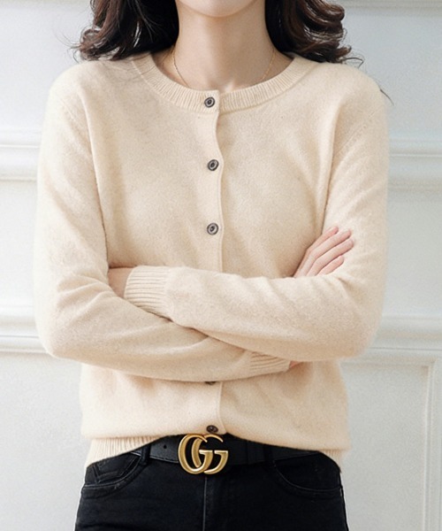 ONEP STAR（ワンピスター）の「ベーシックカーディガン（カーディガン/ボレロ・レディース・ライトグレー/ブラック/ベージュ/ネイビー/オフホワイト/ブルー/ダークグレー/ミント/ワインレッド/キャメル/グレイッシュベージュ・FREE）」の5枚目の写真