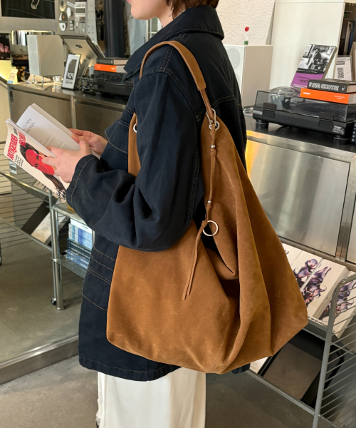 FIND KAPOOR（ファインドカプア）の「レンタバック 45 - 4カラー（ショルダーバッグ・レディース・キャメル/ブラックミックス/ブラウン/ブラック・FREE）」の7枚目の写真