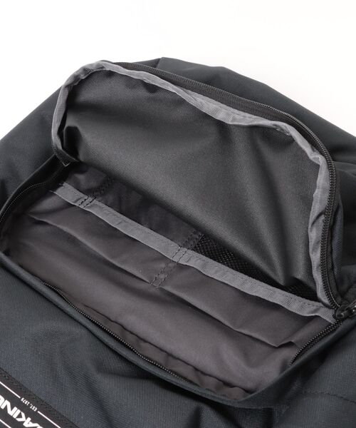 DAKINE(ダカイン)の「DAKINE METHOD BACKPACK 25L バックパック/リュック 【2026年春夏モデル】(バックパック/リュック・メンズ・ブラック・FREE)」の6枚目の写真