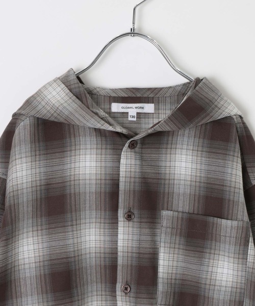 GLOBAL WORK(グローバルワーク)の「イージーケアフードシャツ長袖/637846(シャツ/ブラウス・キッズ・ブラウン/ブルー・160cm/150cm/140cm/130cm)」の5枚目の写真
