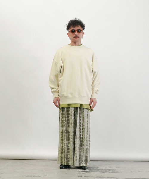 Aphlotus(アプロタス)の「ピグメント裏毛トレーナー(スウェット・メンズ・ホワイト/ブラック・SMALL/LARGE/MEDIUM)」の12枚目の写真