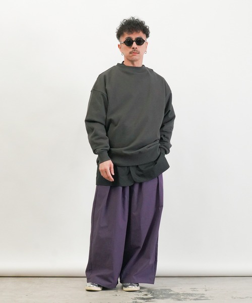 Aphlotus(アプロタス)の「ピグメント裏毛トレーナー(スウェット・メンズ・ホワイト/ブラック・SMALL/LARGE/MEDIUM)」の17枚目の写真