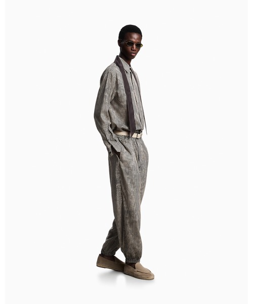 EMPORIO ARMANI(エンポリオアルマーニ)の「【エンポリオ アルマーニ】コンフォートフィットシャツ リヨセル混紡 オールオーバープリント(シャツ/ブラウス・メンズ・ネイビー系/ブラック×ホワイト・X-LARGE/SMALL/MEDIUM/LARGE/X-SMALL)」の6枚目の写真