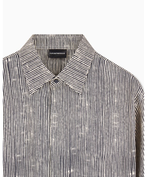 EMPORIO ARMANI(エンポリオアルマーニ)の「【エンポリオ アルマーニ】コンフォートフィットシャツ リヨセル混紡 オールオーバープリント(シャツ/ブラウス・メンズ・ネイビー系/ブラック×ホワイト・X-LARGE/SMALL/MEDIUM/LARGE/X-SMALL)」の7枚目の写真