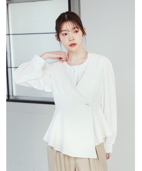 fifth(フィフス)の「パールボタンツイードジレベスト(ベスト・レディース・その他/ホワイト・M)」の3枚目の写真