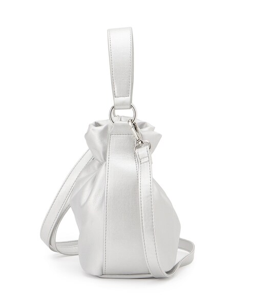 SHOO・LA・RUE（シューラルー）の「口元ギャザーミニショルダーバッグ（ショルダーバッグ・レディース・ブラック/シルバー・00）」の9枚目の写真