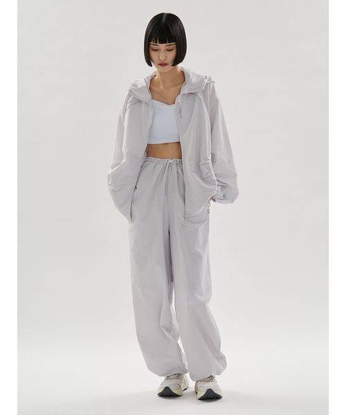 emmi（エミ）の「【New Balance for emmi】マルチファンクションイージーパンツ（その他パンツ・レディース・グレー・S/M）」の5枚目の写真