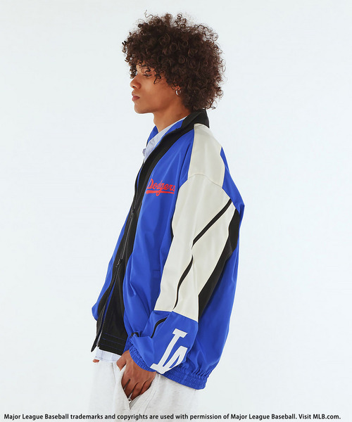 BACK TO THE FIELD(バック トゥー ザ フィールド)の「【MLB】Field Panel blouson(ブルゾン・メンズ・オフホワイト/ブルー系/チェック・FREE)」の6枚目の写真